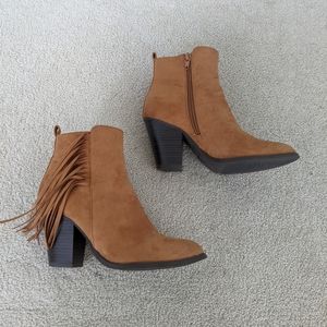 Charming Charlie Danay Fringe Ankle Boot US 8